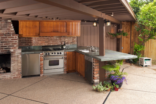 outdoor kitchens